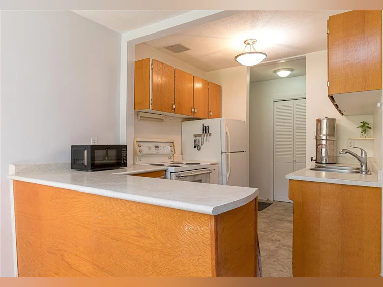 102-3244 Seaton Street, Saanich, BC, V8Z 3V7 - 7