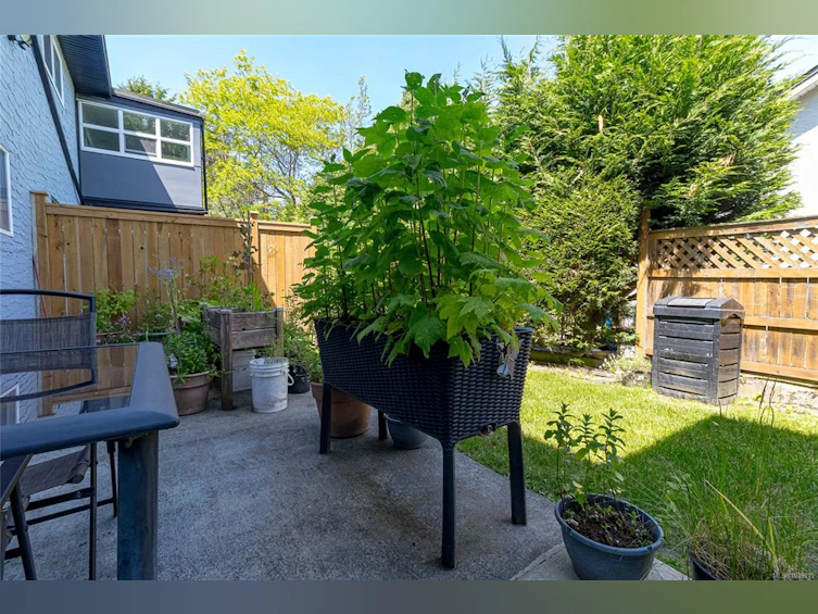 102-3244 Seaton Street, Saanich, BC, V8Z 3V7 - 17