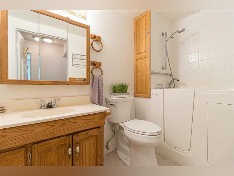 102-3244 Seaton Street, Saanich, BC, V8Z 3V7 - 12