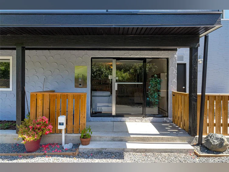 102-3244 Seaton Street, Saanich, BC, V8Z 3V7 - 20