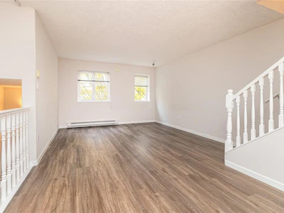 13-1043 Caledonia Avenue - 2