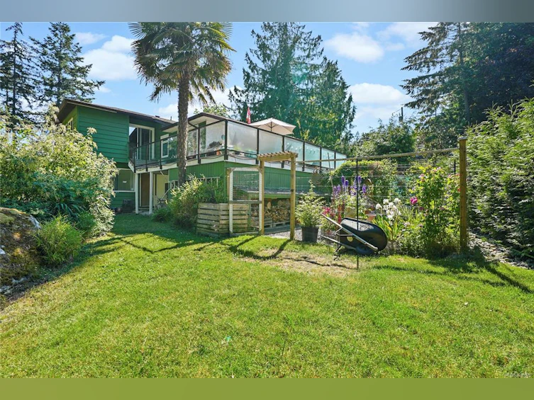 4921 Townsend Drive, Saanich, BC, V8Z 5P2 - 33