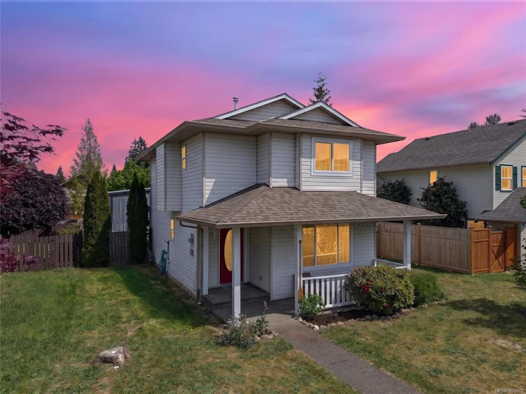 3302 Ninth Street, Cumberland, BC, V0R 1S0 - 29