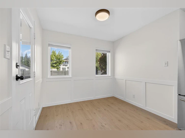 3302 Ninth Street, Cumberland, BC, V0R 1S0 - 12