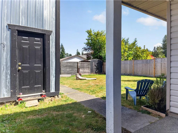 3302 Ninth Street, Cumberland, BC, V0R 1S0 - 22