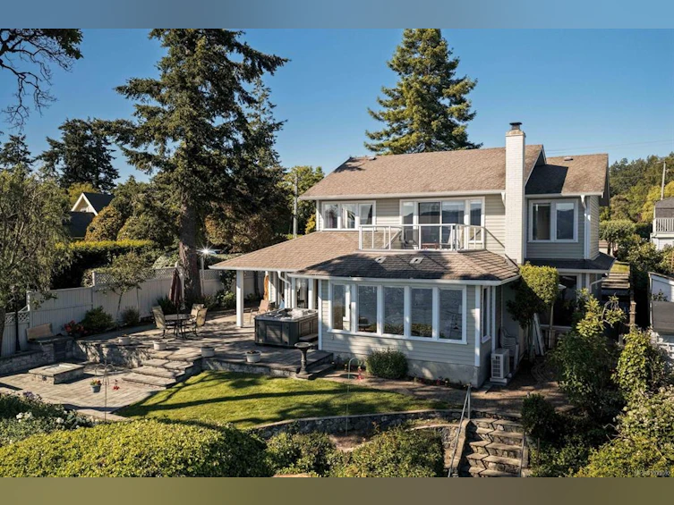 10652 Madrona Drive, North Saanich, BC, V8L 5L8 - 40
