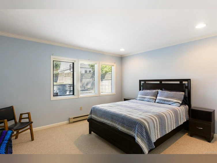 10652 Madrona Drive, North Saanich, BC, V8L 5L8 - 14