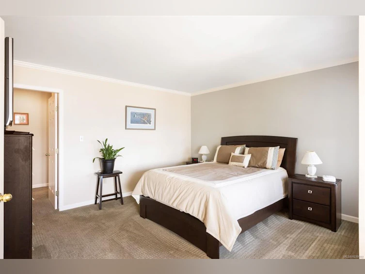 10652 Madrona Drive, North Saanich, BC, V8L 5L8 - 16