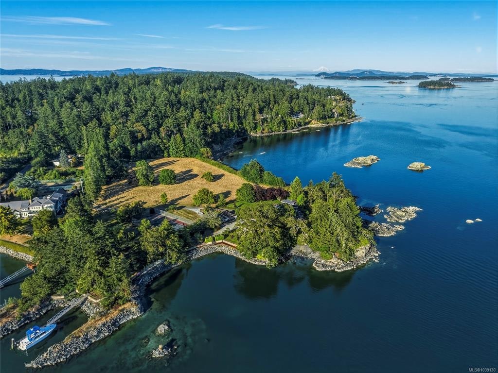 10814 Beach Road, North Saanich, BC, V8L 5H6 - 52