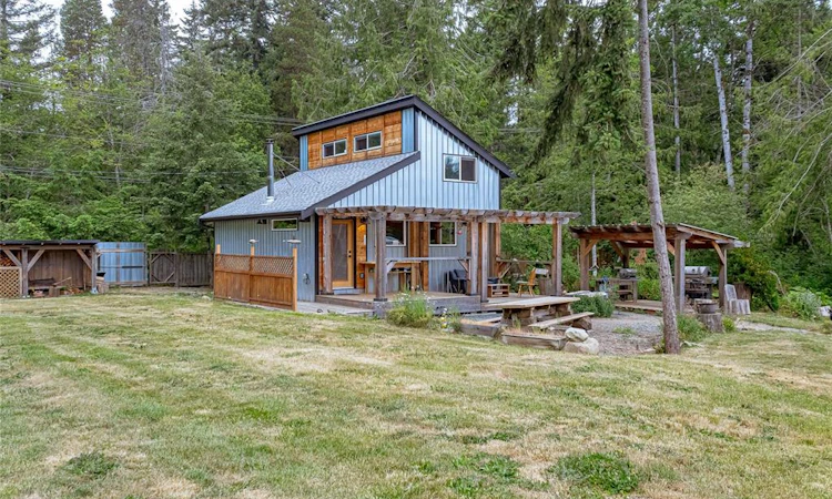 1295 Fair Road