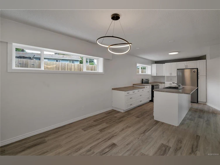 1048 Galerno Road, Campbell River, BC, V9W 1J3 - 31