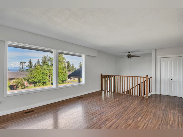 1048 Galerno Road, Campbell River, BC, V9W 1J3 - 4