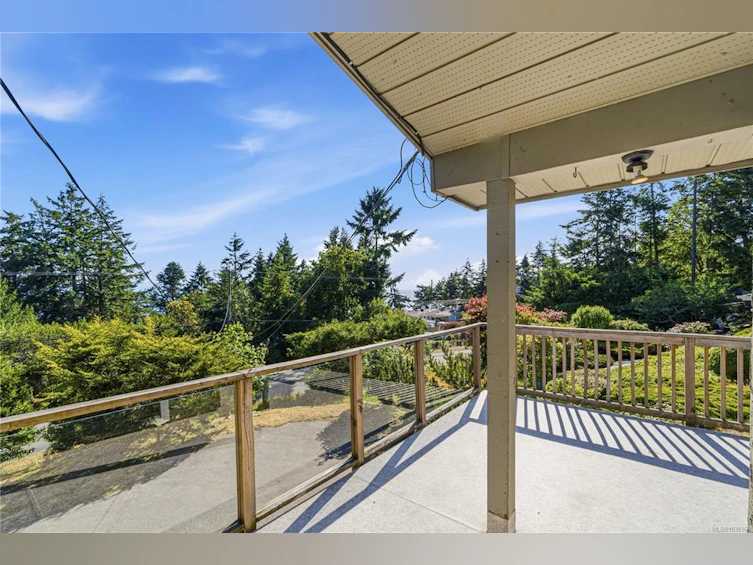 3020 Dolphin Drive, Nanoose, BC, V9P 9J3 - 40