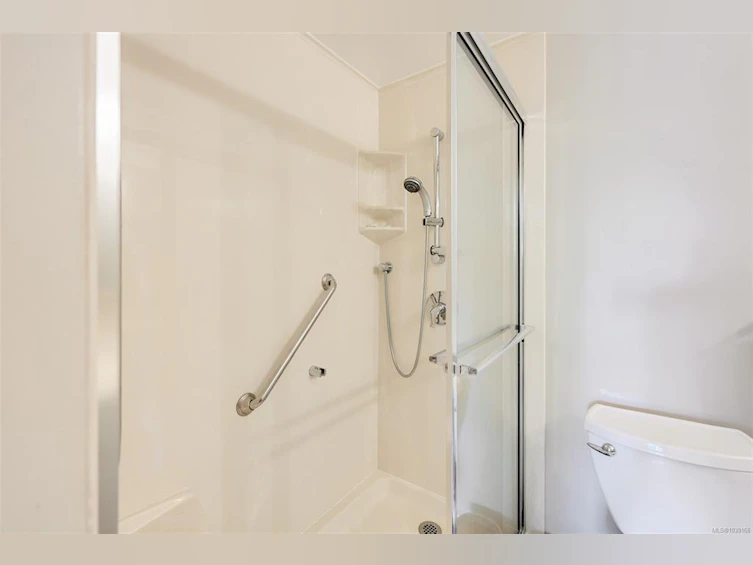 404-945 Mcclure Street, Victoria, BC, V8V 3E8 - 39