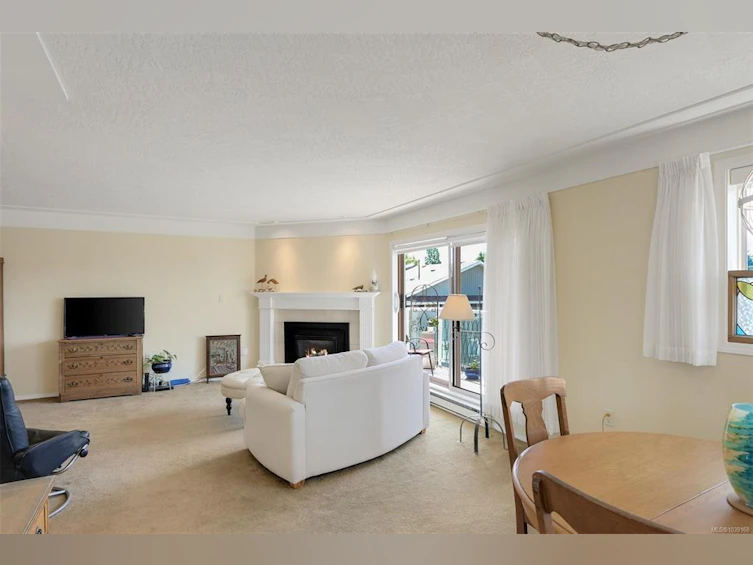 404-945 Mcclure Street, Victoria, BC, V8V 3E8 - 17