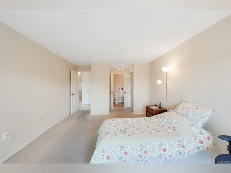 404-945 Mcclure Street, Victoria, BC, V8V 3E8 - 5