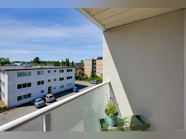 404-945 Mcclure Street, Victoria, BC, V8V 3E8 - 33