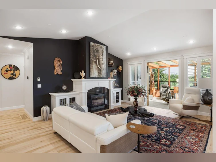 2532 Twin View Place, Central Saanich, BC, V8Z 0A8 - 4