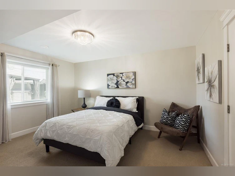 2532 Twin View Place, Central Saanich, BC, V8Z 0A8 - 19