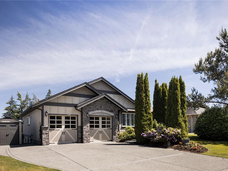 2532 Twin View Place, Central Saanich BC V8Z 0A8