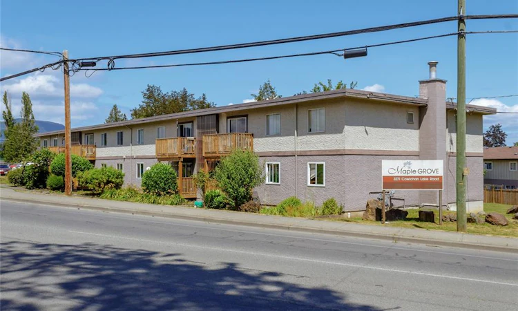 3-3271 Cowichan Lake Road