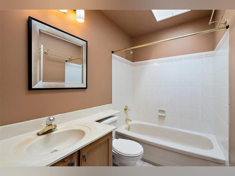 32-901 Kentwood Lane, Saanich, BC, V8Y 2Y7 - 15