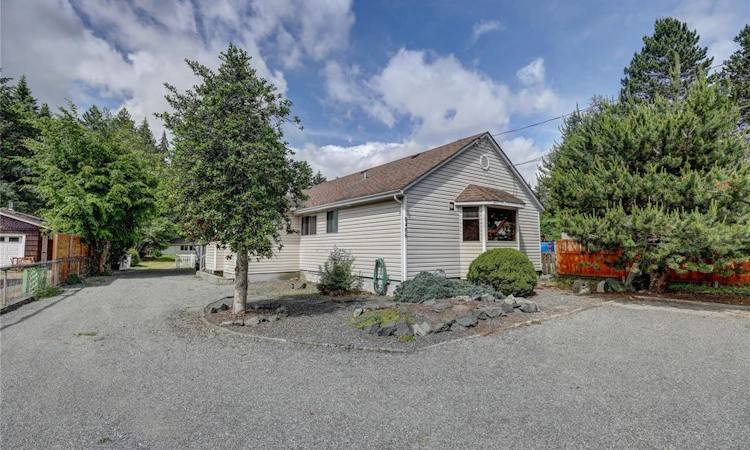 9486 Chemainus Road