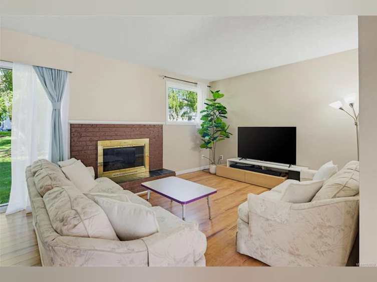 59-3987 Gordon Head Road, Saanich, BC, V8N 3X5 - 8