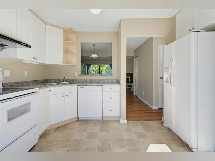 59-3987 Gordon Head Road, Saanich, BC, V8N 3X5 - 6
