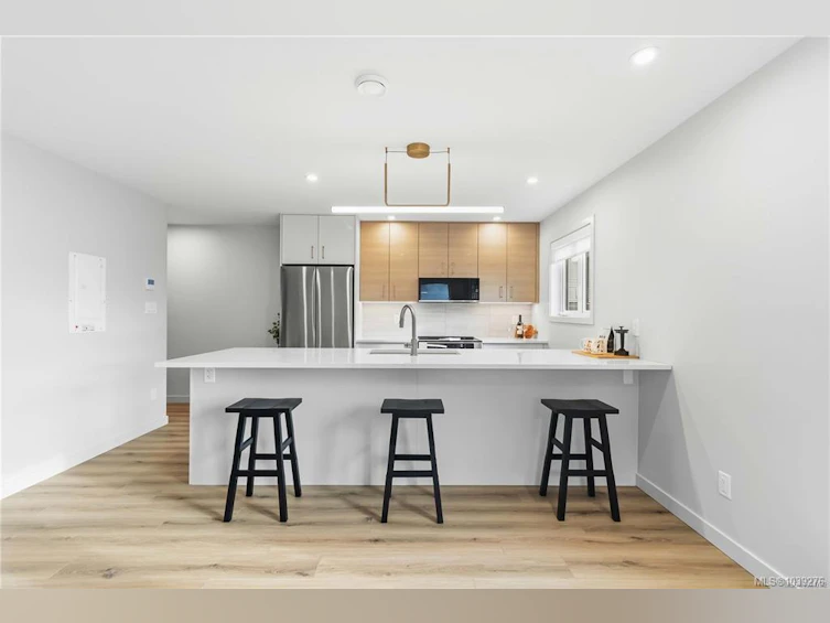 6-1789 Emerson Street, Victoria, BC, V8R 2C2 - 13