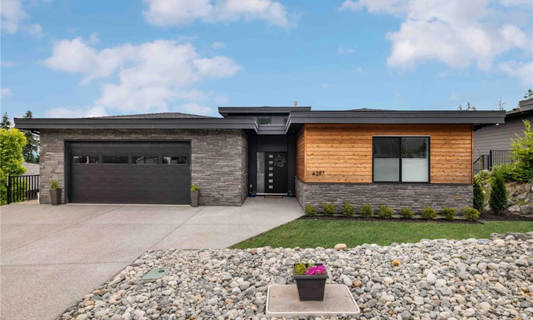 6297 Highwood Drive