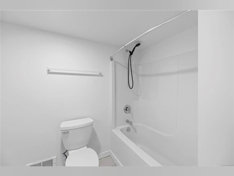 292 Machleary Street, Nanaimo, BC, V9R 2G6 - 43