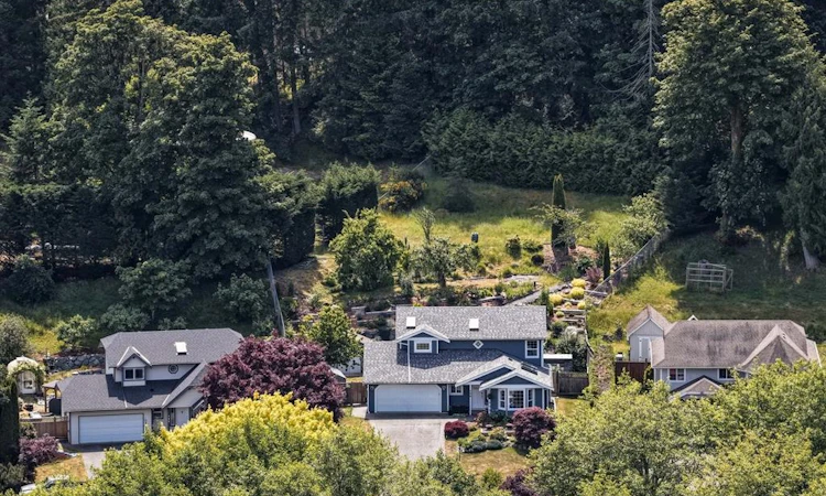 798 Windsong Place