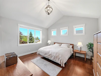 3861 Creekside Drive - 5