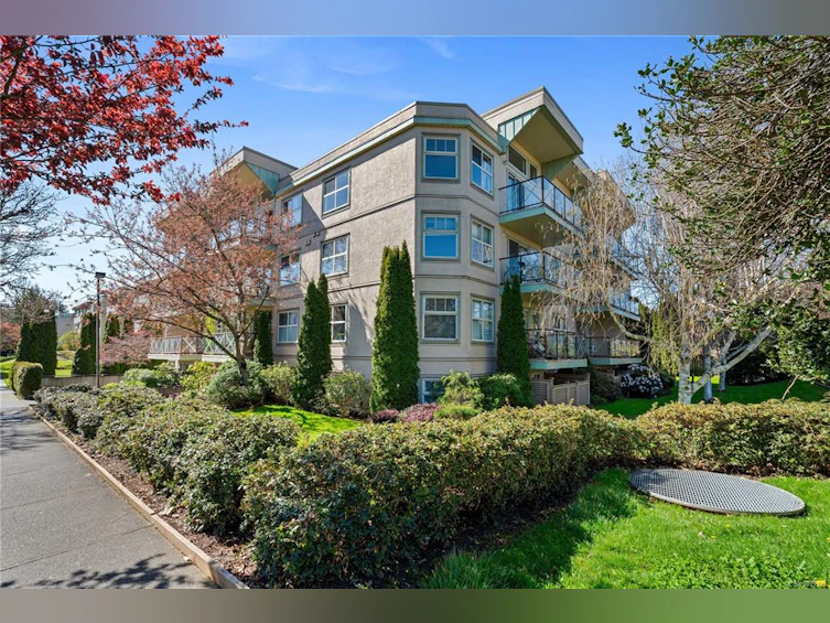 312-2560 Wark Street, Victoria, BC, V8T 4G8 - 21