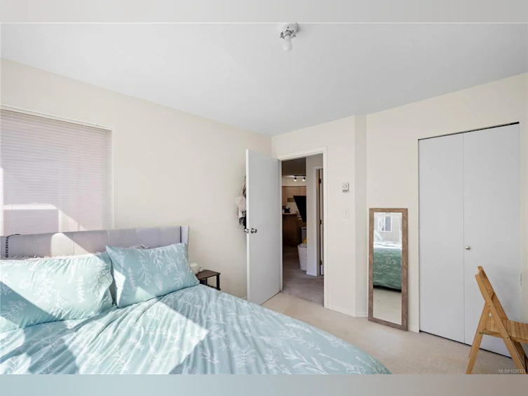 312-2560 Wark Street, Victoria, BC, V8T 4G8 - 13