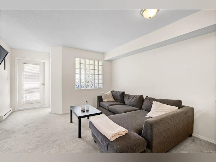 312-2560 Wark Street, Victoria, BC, V8T 4G8 - 5