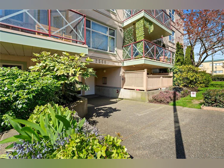 312-2560 Wark Street, Victoria, BC, V8T 4G8 - 18