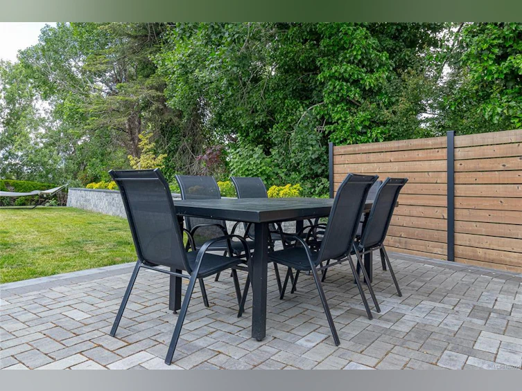 4035 Century Road, Saanich, BC, V8X 2E5 - 30