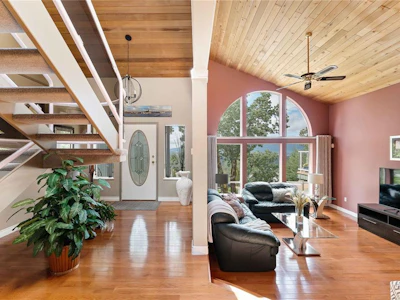 1176 Viewtop Road - 3