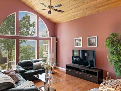 1176 Viewtop Road - 4