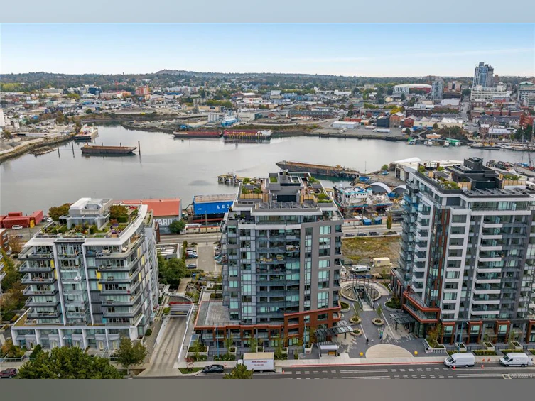 507-369 Tyee Road, Victoria, BC, V9A 0B6 - 2