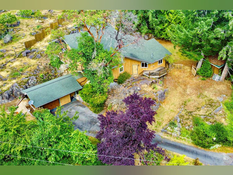 784 Cliffe Road, Quadra Island, BC, V0P 1H0 - 40