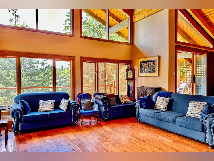 784 Cliffe Road, Quadra Island, BC, V0P 1H0