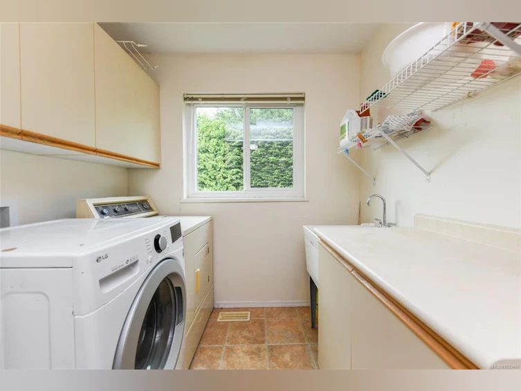 2112 Stellar Court, Comox, BC, V9M 3L6 - 65