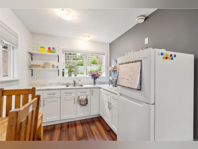 4921 Prospect Avenue, Saanich, BC, V9E 1J5 - 59