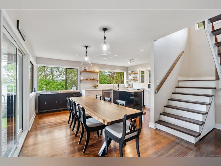 4921 Prospect Avenue, Saanich, BC, V9E 1J5 - 7
