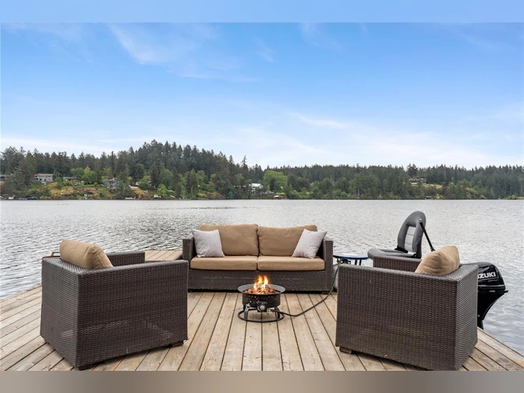 4921 Prospect Avenue, Saanich, BC, V9E 1J5 - 47