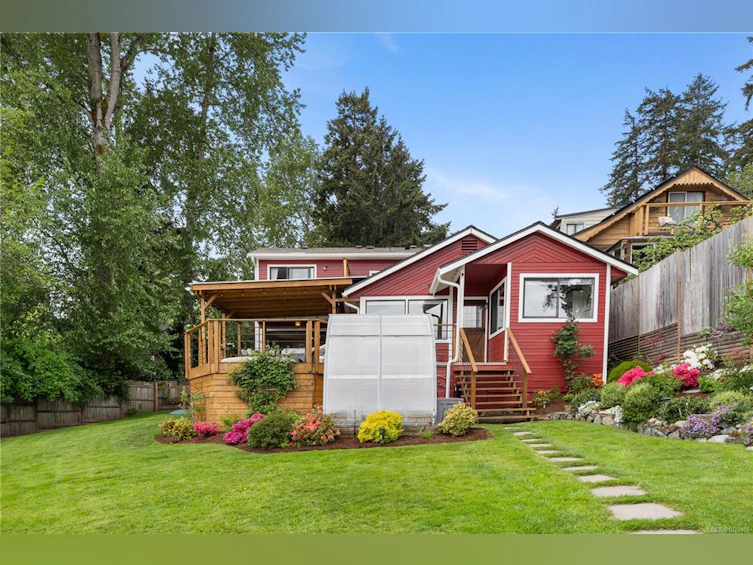 4921 Prospect Avenue, Saanich, BC, V9E 1J5 - 40