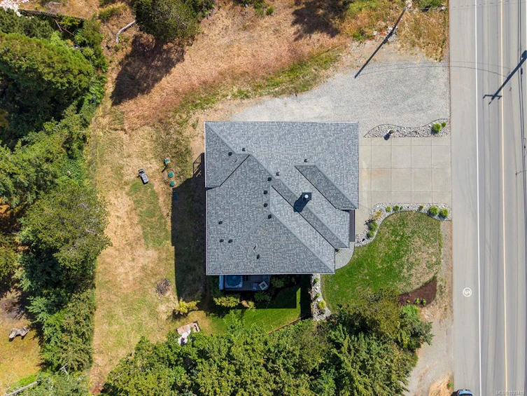 650 Lazo Road, Comox, BC, V9M 3V4 - 49
